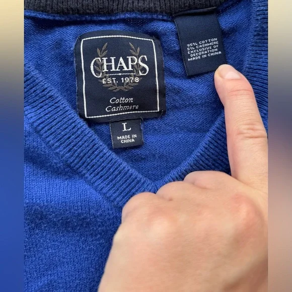 Chaps Men’s Blue Cotton Cashmere Sweater pullover V-neck preppy style Size L - Picture 3 of 4